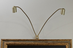 Félicité Luxe Oro : Lámpara de pie con 2 cabezales de metal dorado para cuadros grandes