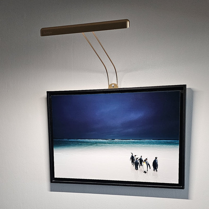 Horizon Luxe : Horizontale Lampe aus goldfarben eloxiertem Aluminium für Gemälde bis zu 1 m Breite